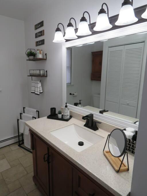 Catskills Cottage With Lake View Book Now Rock Hill Εξωτερικό φωτογραφία